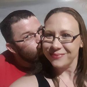 Meet your Posher, Hilary